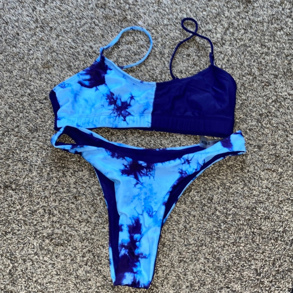 🌴Shein tie-dye swim set🍹M